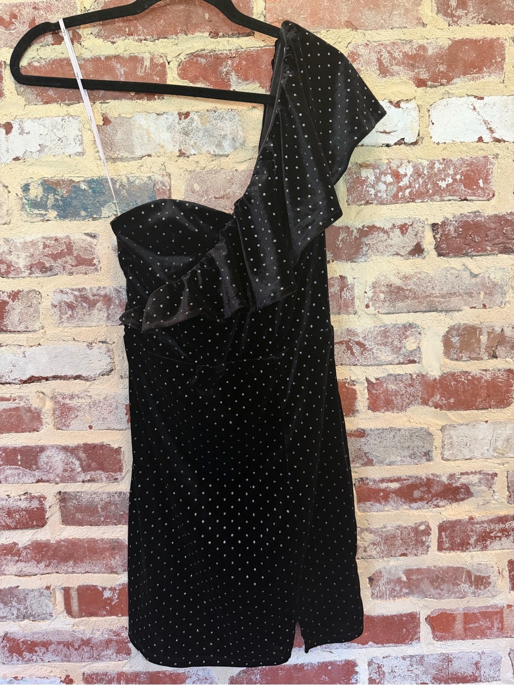 Lulu's Black One-Shoulder Ruffle Velvet Dress with Metallic Dots